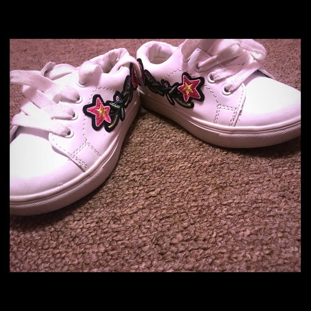 White toddler sneakers with design